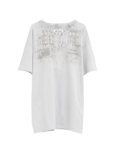 Maison Margiela Logo-print Drop-shoulder T-shirt In Gray