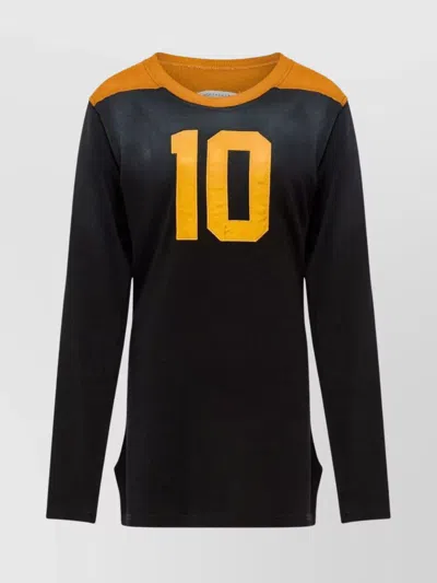 MAISON MARGIELA LONG SLEEVE T-SHIRT WITH NUMBER 10 PRINT