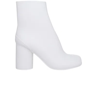 Pre-owned Maison Margiela Wmns Rubber Tabi Ankle Boot 'white' | Women's Size 37
