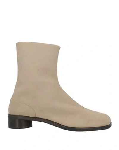 MAISON MARGIELA MAISON MARGIELA MAN ANKLE BOOTS BEIGE SIZE 9 LEATHER