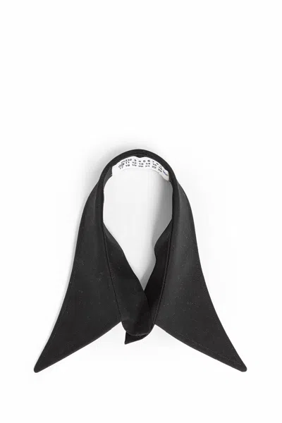 Maison Margiela Wool Scarves In Black