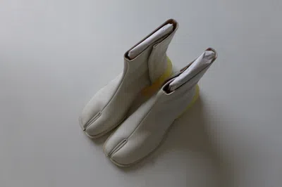 Pre-owned Maison Margiela Margiela Tabi Airbag Heel Shoes Boots - White Calf Leather