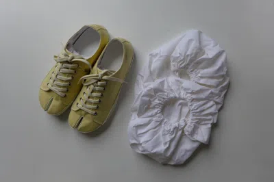 Pre-owned Maison Margiela Margiela Tabi Low Sneakers - Yellow Cotton Canvas