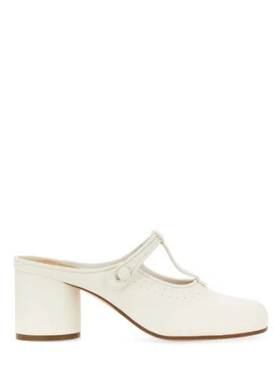 Maison Margiela Tabi Leather Split-toe Mary Jane Mules In Ivory