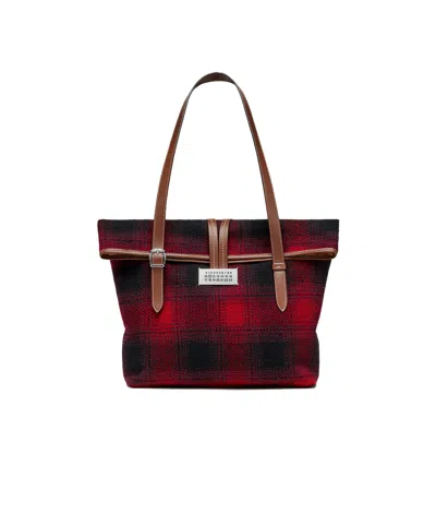 Maison Margiela Medium Paper Wool Shoulder Bag In Brown