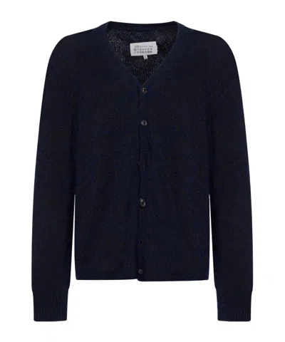 Maison Margiela Medium-thick Looped Knitted Sweater In Blue