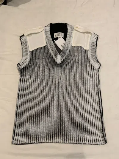 Pre-owned Maison Margiela Men's Hand-painted Sweater Vest In White