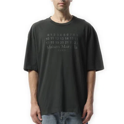 MAISON MARGIELA MEN'S NUMBER LOGO T-SHIRT