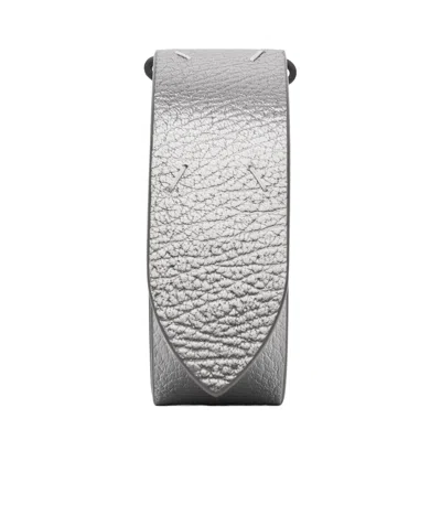 Maison Margiela Metallic-effect Leather Belt In Gray