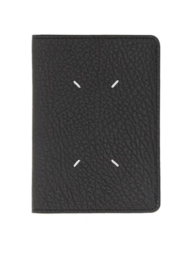 Maison Margiela Mini Leather Passport Holder - 14 Cm X 10 Cm In Black