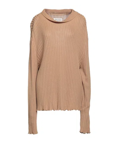Maison Margiela Minimalist Solid Color Knit Sweater In Brown