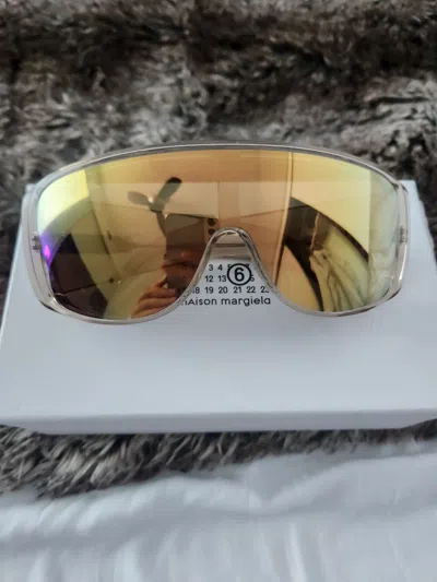 Pre-owned Maison Margiela Mirrored/reflective Sunglasses In Gold