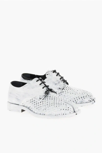 Maison Margiela Mm22 Bianchetto Effect Perforated Leather Tabi Derby Shoes In White