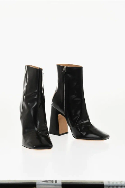 MAISON MARGIELA MM22 BRUSHED LEATHER ANKLE BOOTS WITH SQUARED TOE HEEL 10.5C