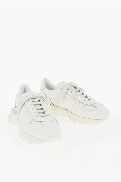 Maison Margiela Mm22 Solid Color Leather Low Top Sneakers In White