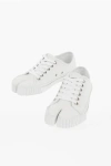 Maison Margiela Mm22 Solid Color Leather Tabi Low Top Sneakers In White