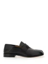 Maison Margiela Tabi Split-toe Patent-leather Loafers In Black