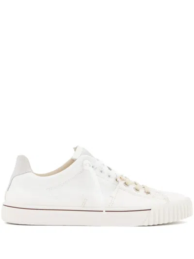 Maison Margiela Off-white Tabi Sneakers In T1003 White