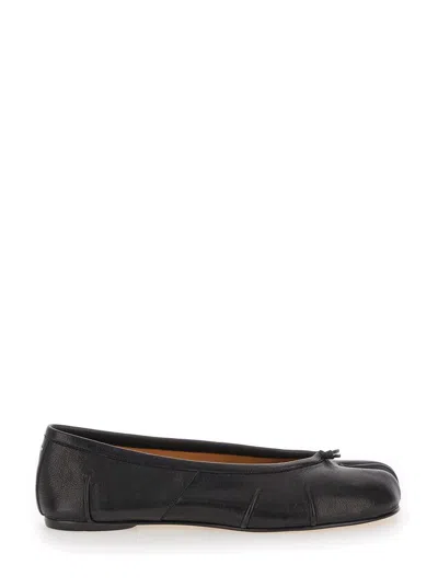 Maison Margiela 'new Tabi' Black Ballet Flats With Pre-shaped Toe In Smooth Leather Woman