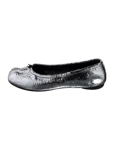 Pre-owned Maison Margiela Patent Leather Ballet Flats In Silver