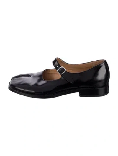 Pre-owned Maison Margiela Patent Leather Mary Jane Flats In Black
