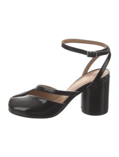 Pre-owned Maison Margiela Patent Leather Pumps In Black