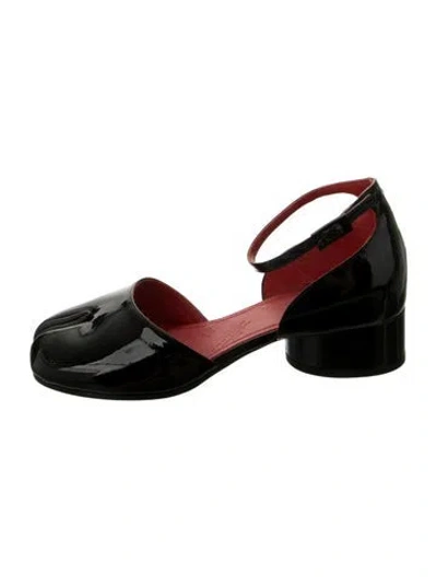Pre-owned Maison Margiela Patent Leather Slingback Pumps In Black