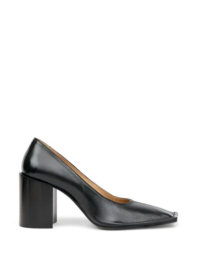 Maison Margiela Piped Square-toe Pumps In Black