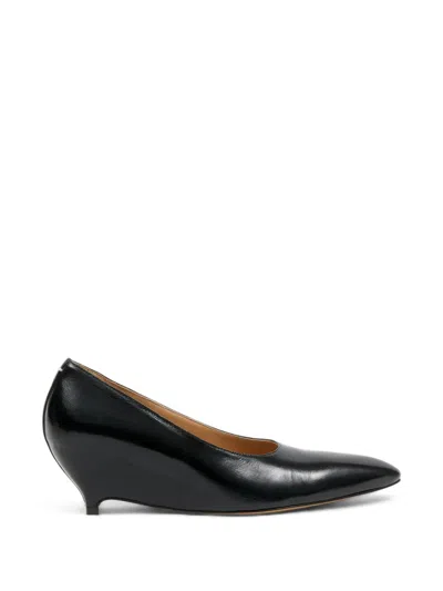 Maison Margiela Point-toe Pumps In Black