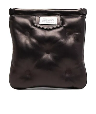 MAISON MARGIELA MAISON MARGIELA QUILTED LOGO PATCH MESSENGER BAG