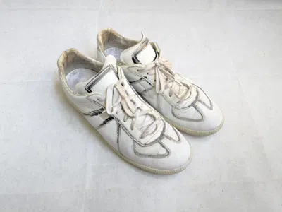 Pre-owned Maison Margiela Replica Gat White Black 10 43 Low Shoes