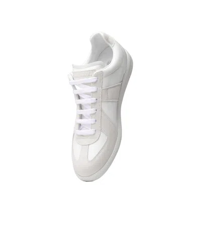 MAISON MARGIELA MAISON MARGIELA LOGO PATCH LOW-TOP SNEAKERS