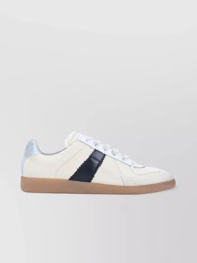 Maison Margiela Replica Low-top Sneakers Contrast Detail In Brown