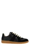 Maison Margiela Casual Low Top Sneakers With Suede Panels In Black