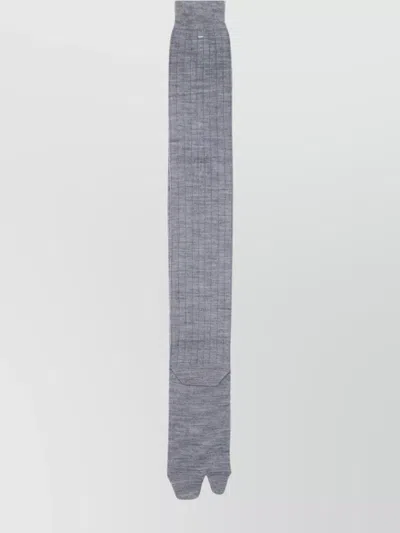 MAISON MARGIELA RIBBED ELASTICATED CUFF SPLIT TOE HOSIERY