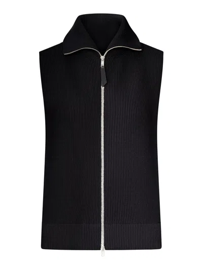 Maison Margiela Ribbed Knit Zip-up Vest In Black
