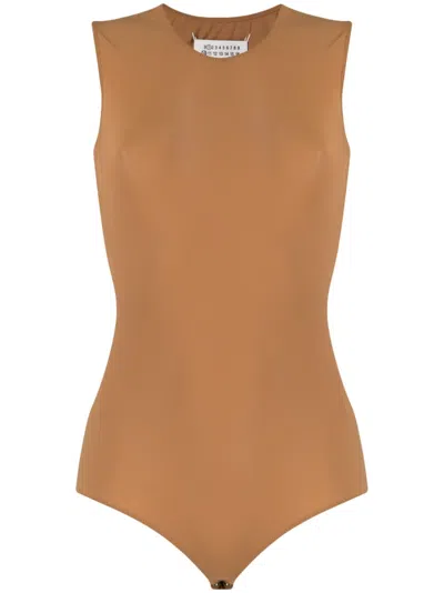 Maison Margiela Round-neck Bodysuit In Braun