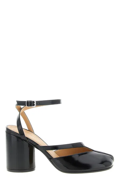 Maison Margiela Tabi Sandals In Brushed Leather In Black