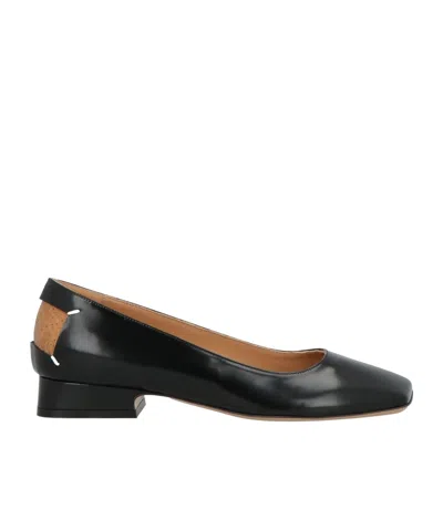 Maison Margiela Shiny Leather Square-toe Flats In White