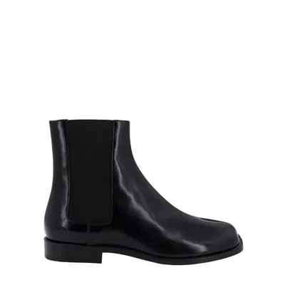 Maison Margiela Tabi Versatile Toe Ankle Boots In Black