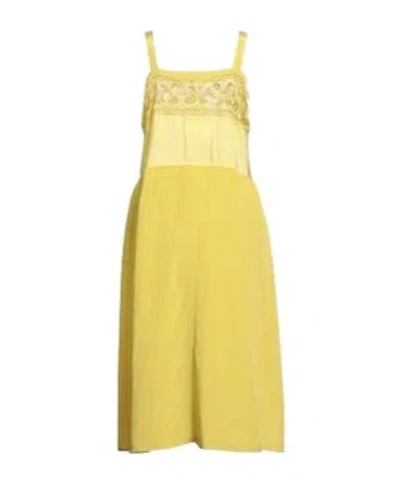 Maison Margiela Sleeveless Square-neck Solid-color Dress In Yellow