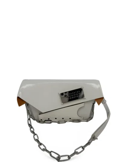 Pre-owned Maison Margiela Snatched Patent Leather Shoulder Bag In White