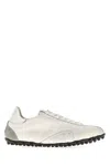 Maison Margiela White Low Top Sneakers With Logo Patch On The Tongue And Contrasting Heel In White