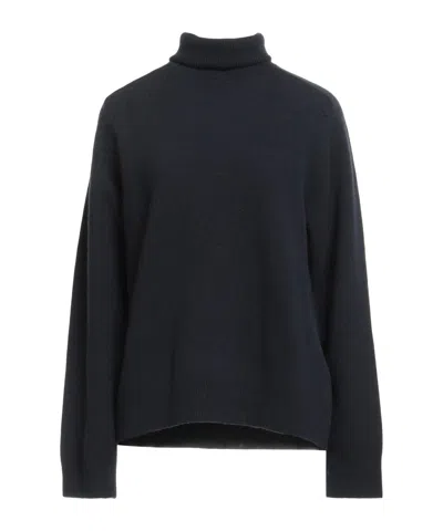 Maison Margiela Solid Color Wool Turtleneck Sweater In Black