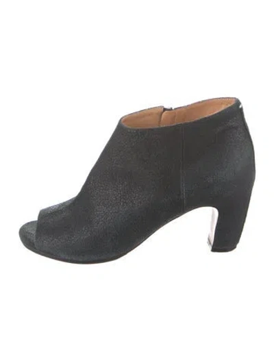 Pre-owned Maison Margiela Suede Pumps In Blue