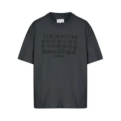 Maison Margiela T-shirt In Black