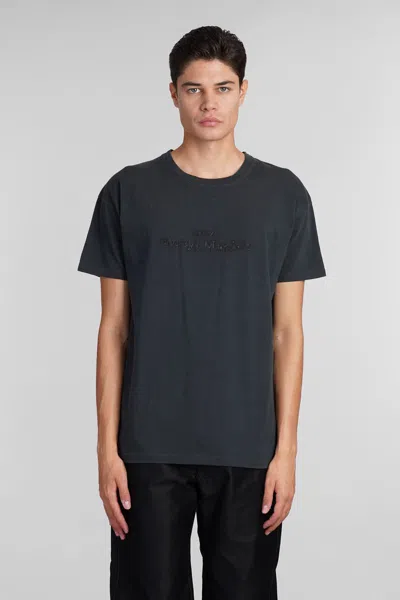 Maison Margiela Reverse Logo T-shirt In Black