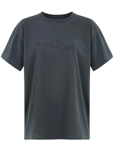 Maison Margiela Elevated Black T-shirt With Distressed Detailing And Signature Logo