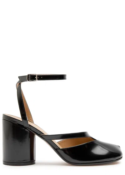 Maison Margiela Tabi Sandals In Brushed Leather In Black