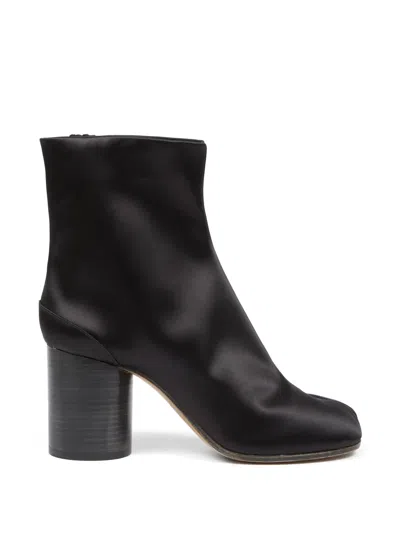 Maison Margiela Tabi Ankle Boots In Black